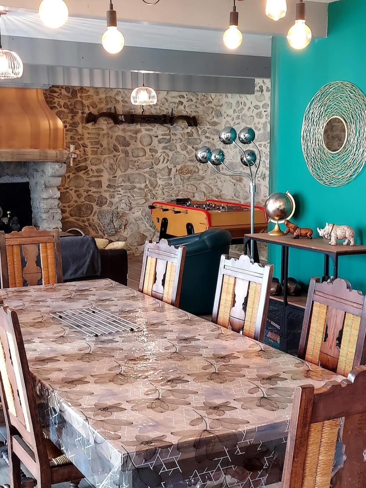 Maison De Village Au Pied Des Pyrenees Marignac  Exteriér fotografie