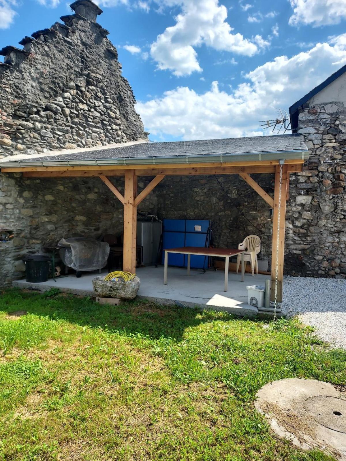 Maison De Village Au Pied Des Pyrenees Marignac  Exteriér fotografie