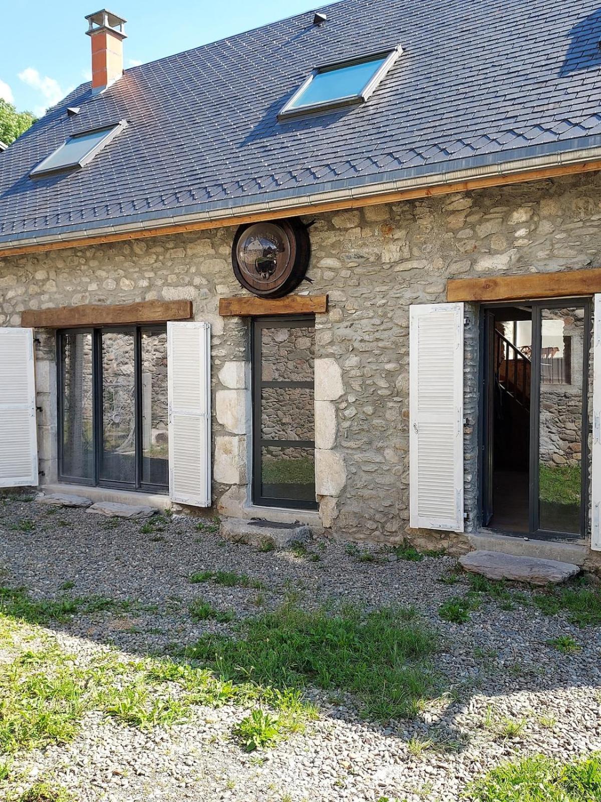 Maison De Village Au Pied Des Pyrenees Marignac  Exteriér fotografie